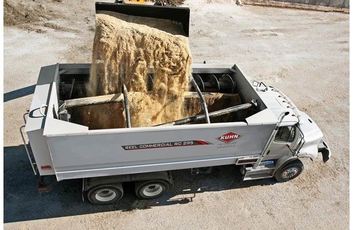 Kuhn Reel TMR Mixers